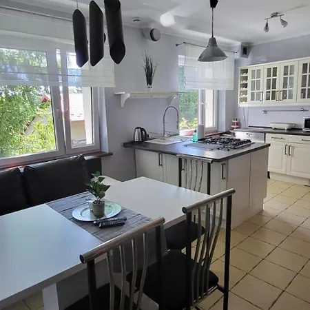 300 Mil Hotel apartamentowy 4*