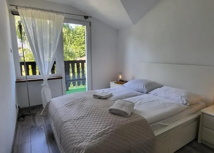 アパートホテル 300 Mil 4*